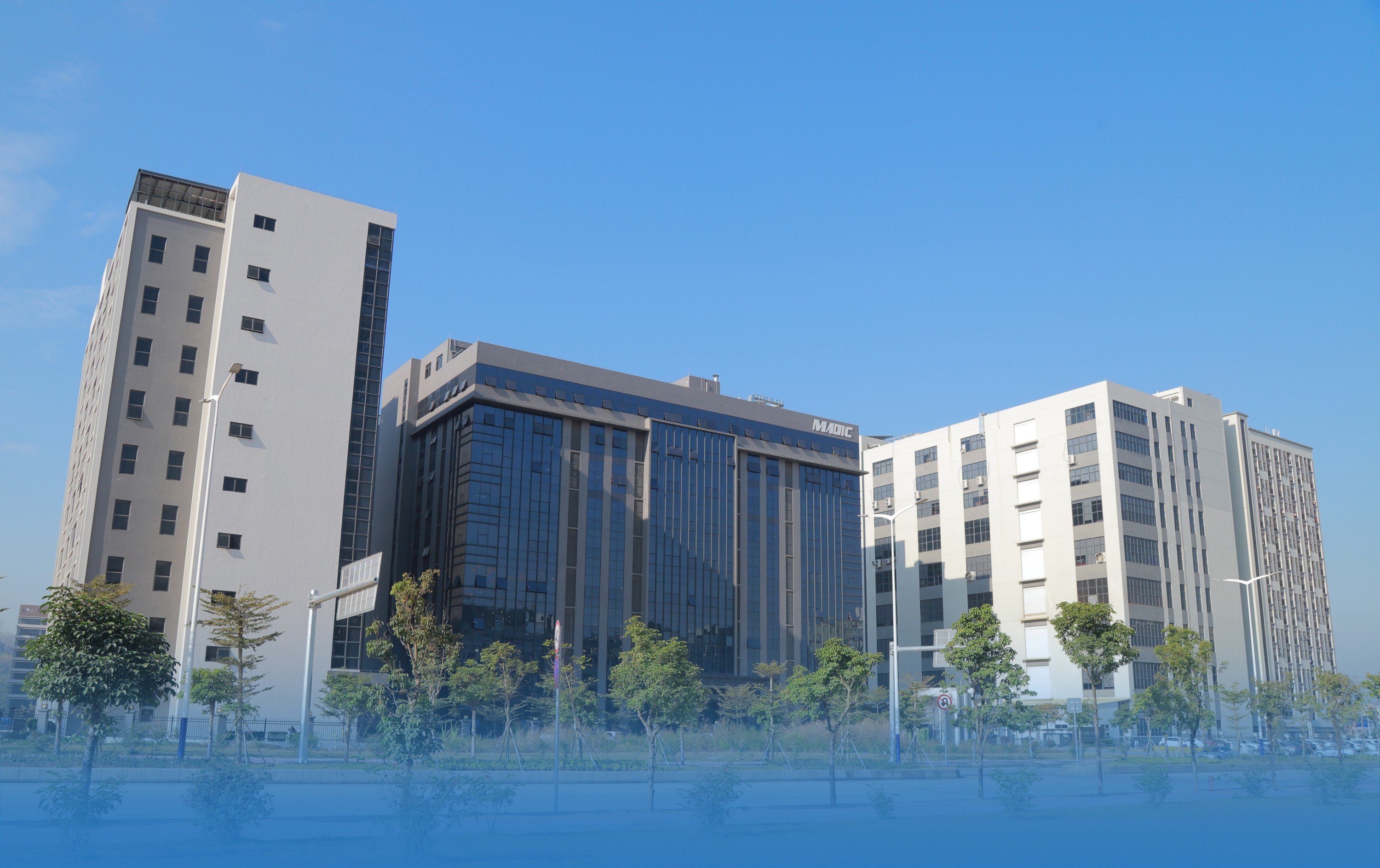 支架立式磁性教學辦公白板廠家如何選擇？